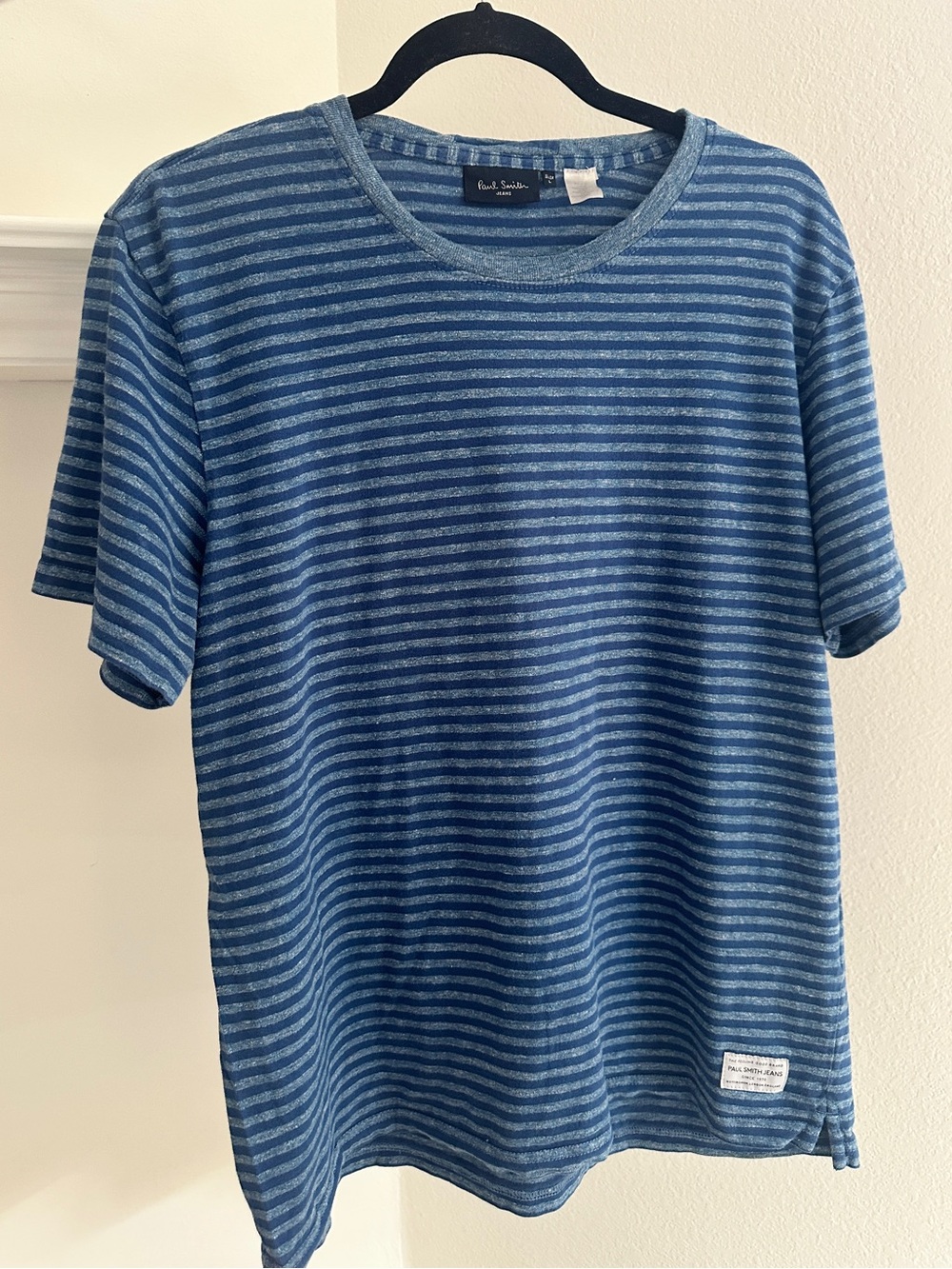Paul Smith Jeans Men’s Blue Striped T-Shirt – Size Large